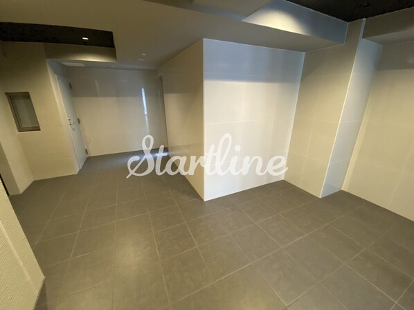 グランカーサ上野松が谷の物件内観写真